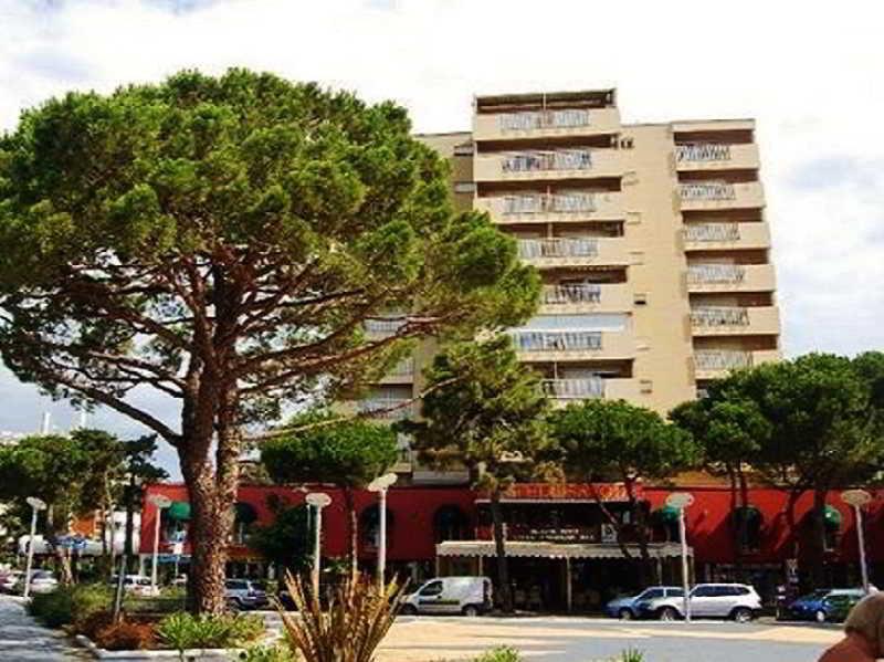 Hotel Savoia Линьяно-Саббьядоро Экстерьер фото
