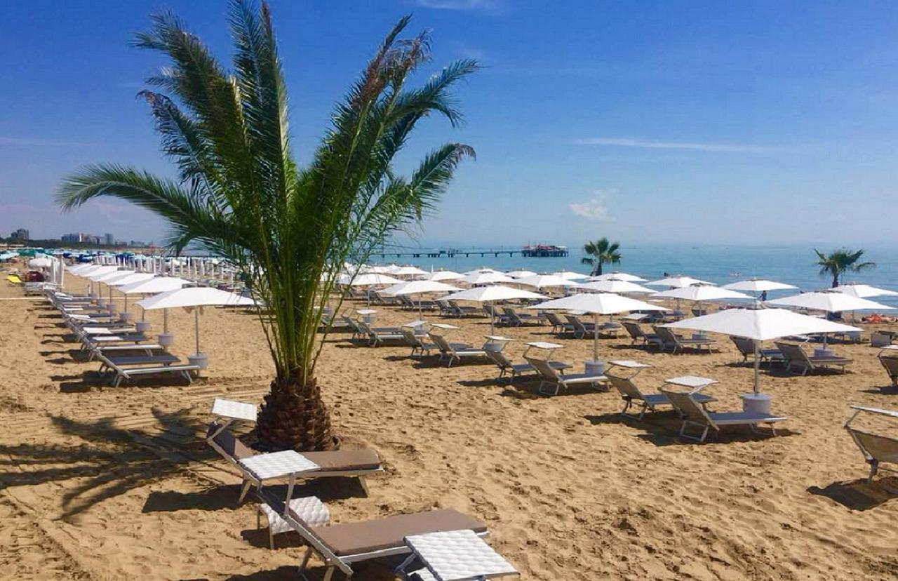 Hotel Savoia Линьяно-Саббьядоро Экстерьер фото