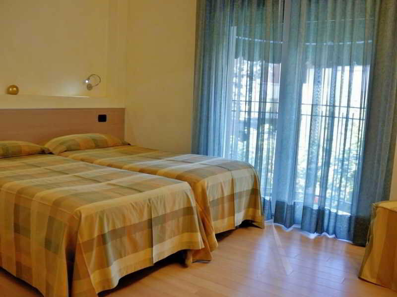 Hotel Savoia Линьяно-Саббьядоро Экстерьер фото